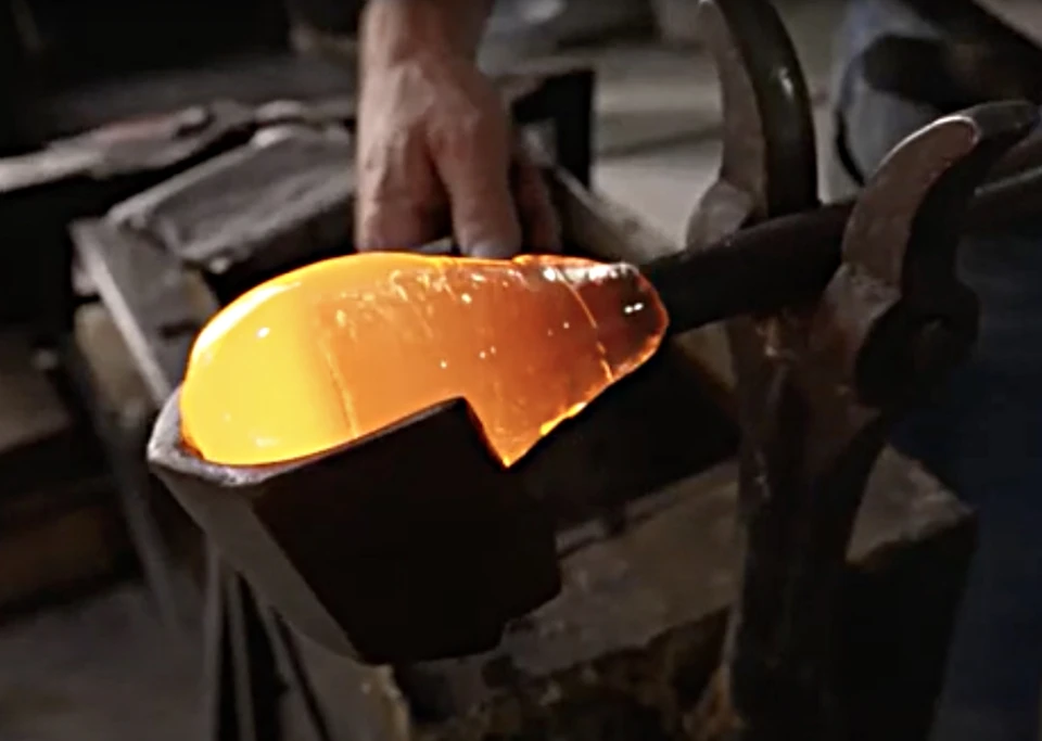 Making Glass with Sophie